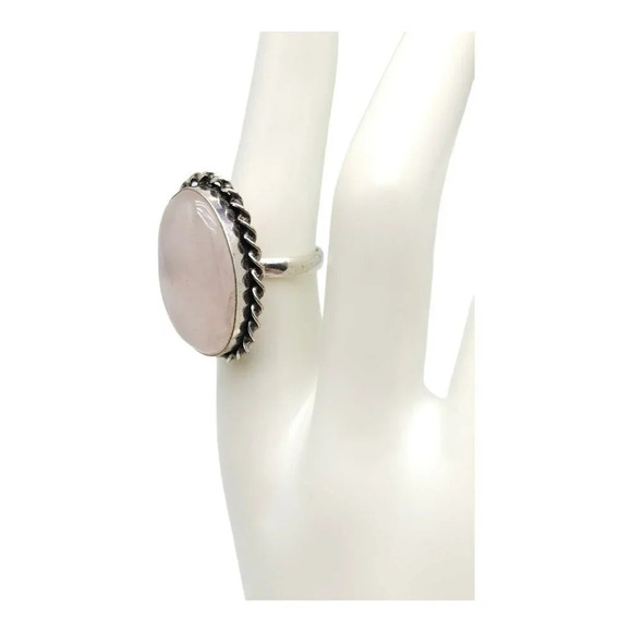 Silver Plated Oval Shape Rose Quartz Gemstone Dome Ring Vintage Size 7 - Picture 3 of 5
